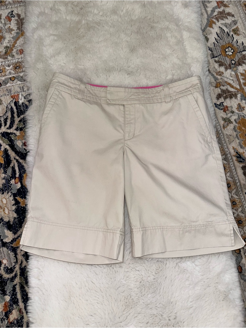 Lilly Pulitzer Cream Palm Beach Fit Shorts with Pink Waist Lining